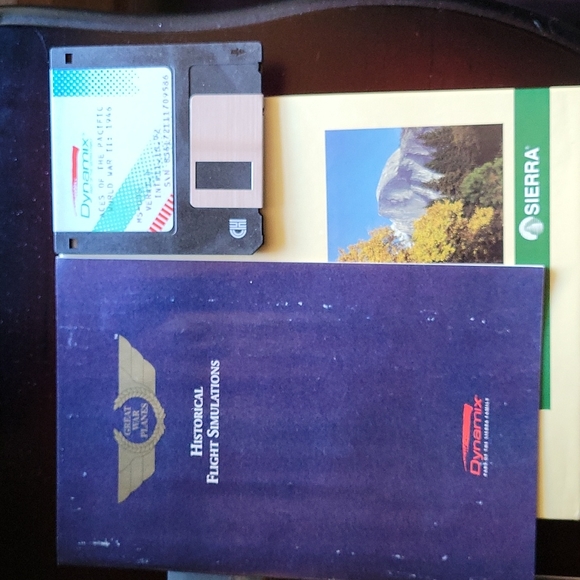 Vintage Aces of the Pacific & WWII 1946 expansion PC game 5.25 & 3.5 disk - Picture 4 of 10